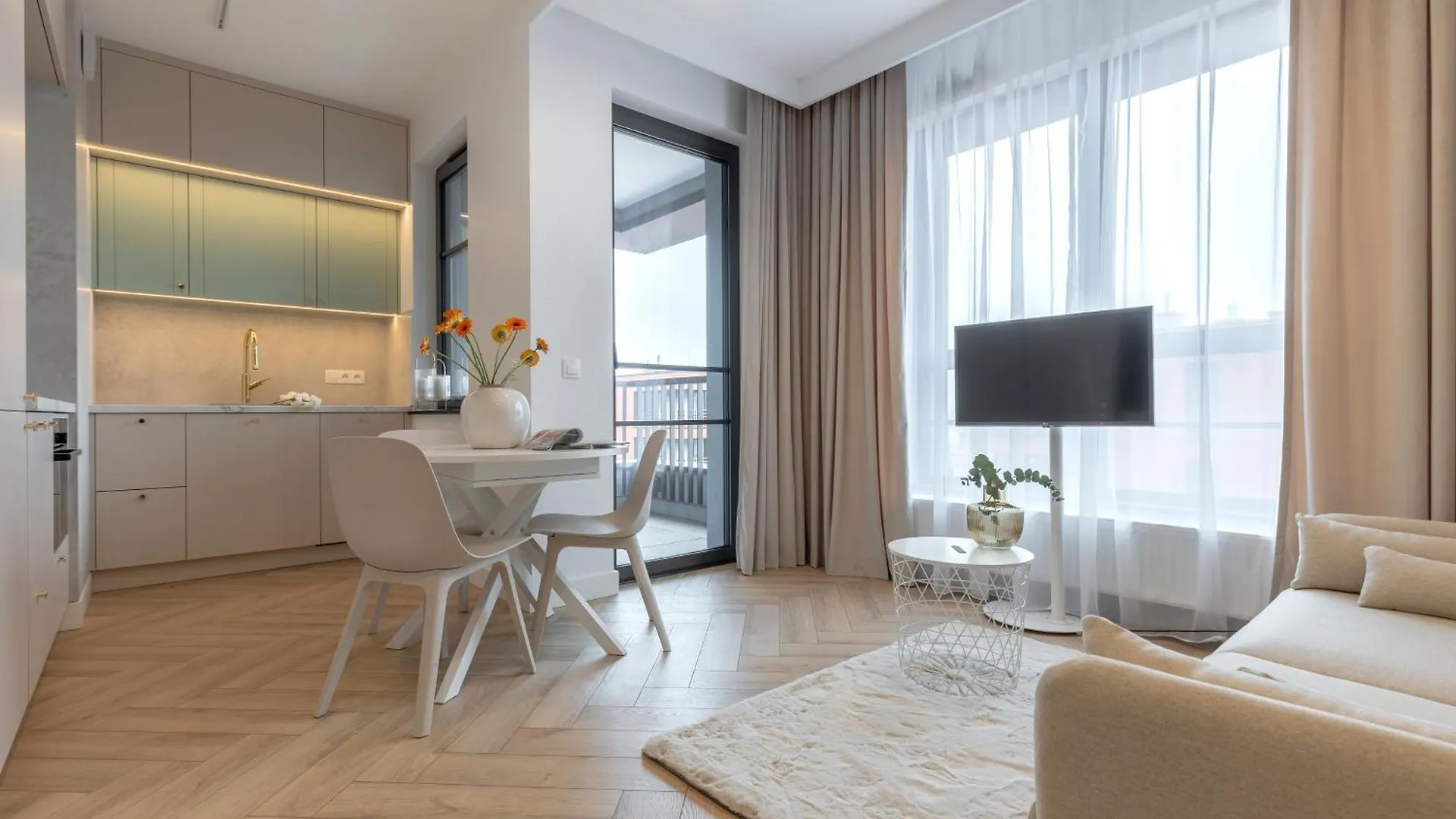 Smart City - Doki By Welcome Apartment Gdańsk 0*,  Polen